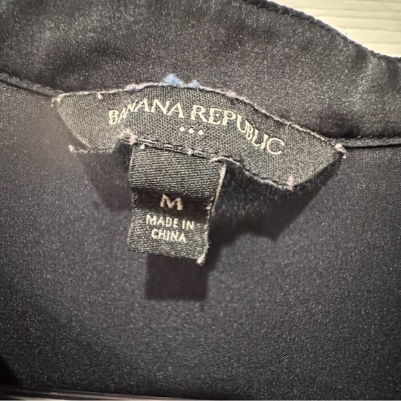 BANANA REPUBLIC Classic Black Silky Dress - Picture 3 of 5